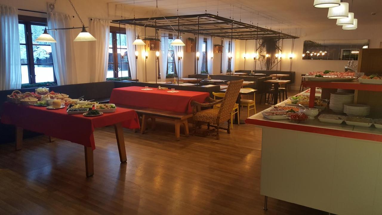 Rada Hotel Hagfors Luaran gambar